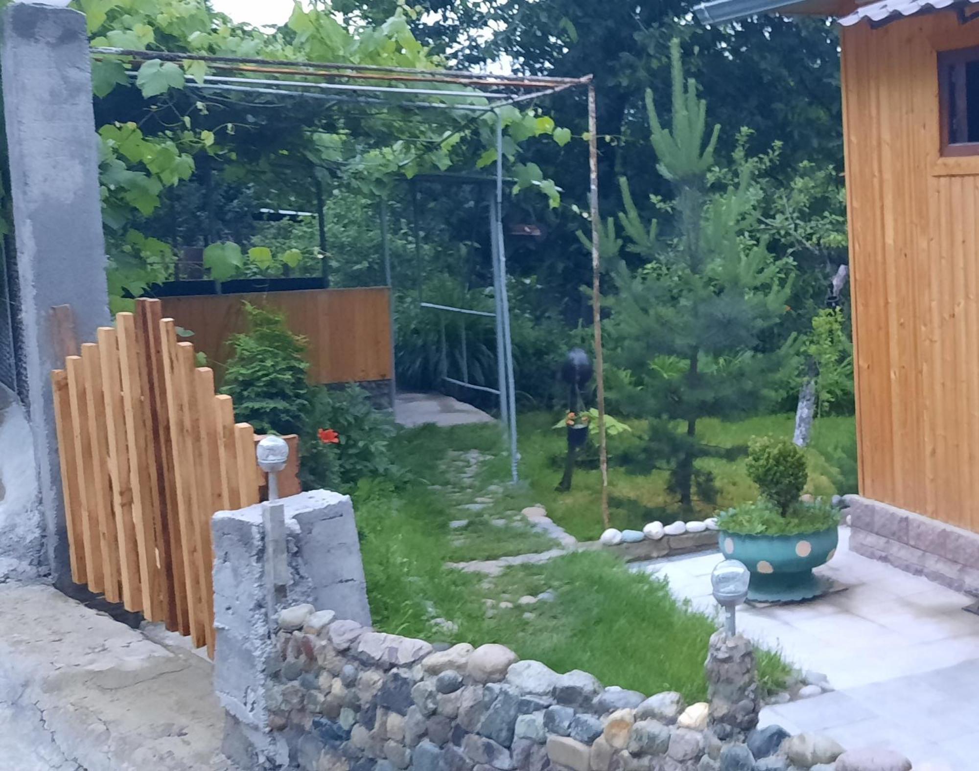 Family Dilijan Exterior foto